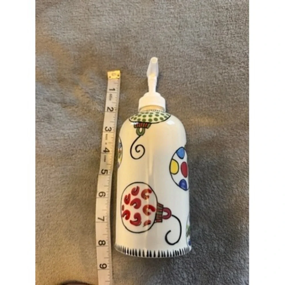 M Bagwell Simply Christmas Ceramic Soap‎ Lotion Dispenser Ornament White